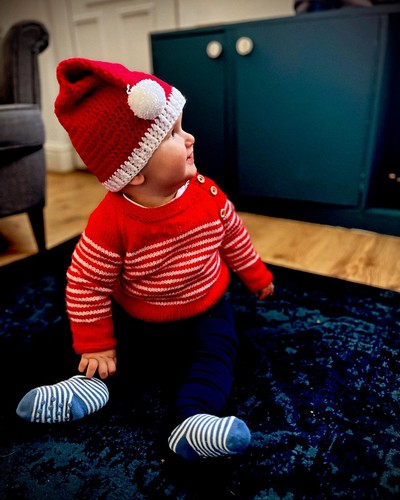 Handmade crochet santa hat - handmade,